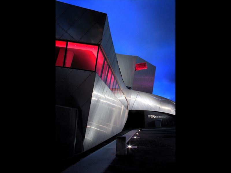 255 - IMPERIAL WAR MUSEUM NORTH - DEAN GRAHAM - united kingdom.jpg